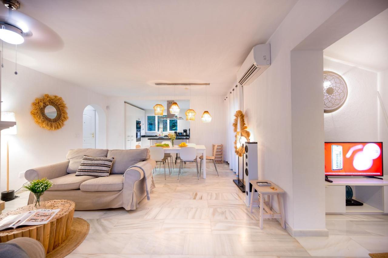Typical Beach House Las Chapas Playa With Heated Pool Marbella Buitenkant foto