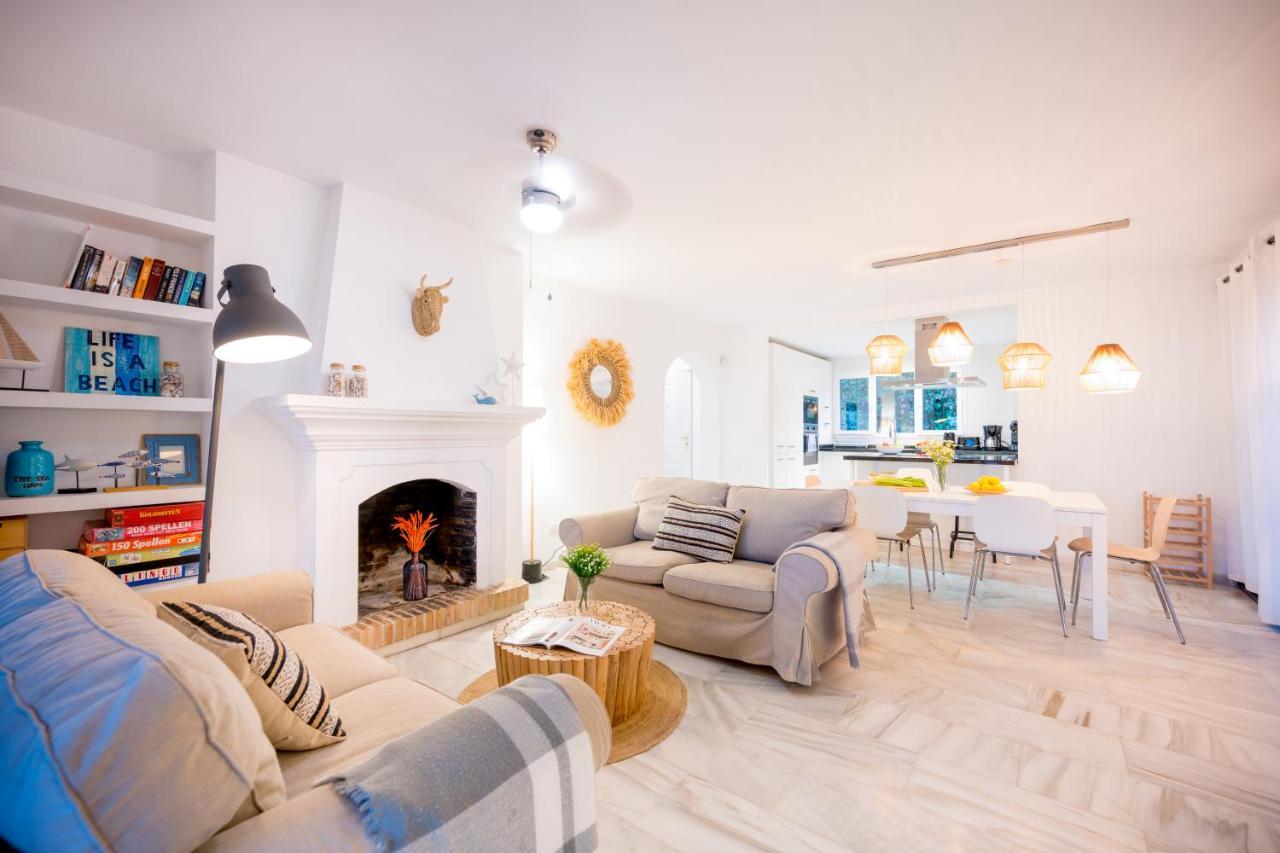 Typical Beach House Las Chapas Playa With Heated Pool Marbella Buitenkant foto