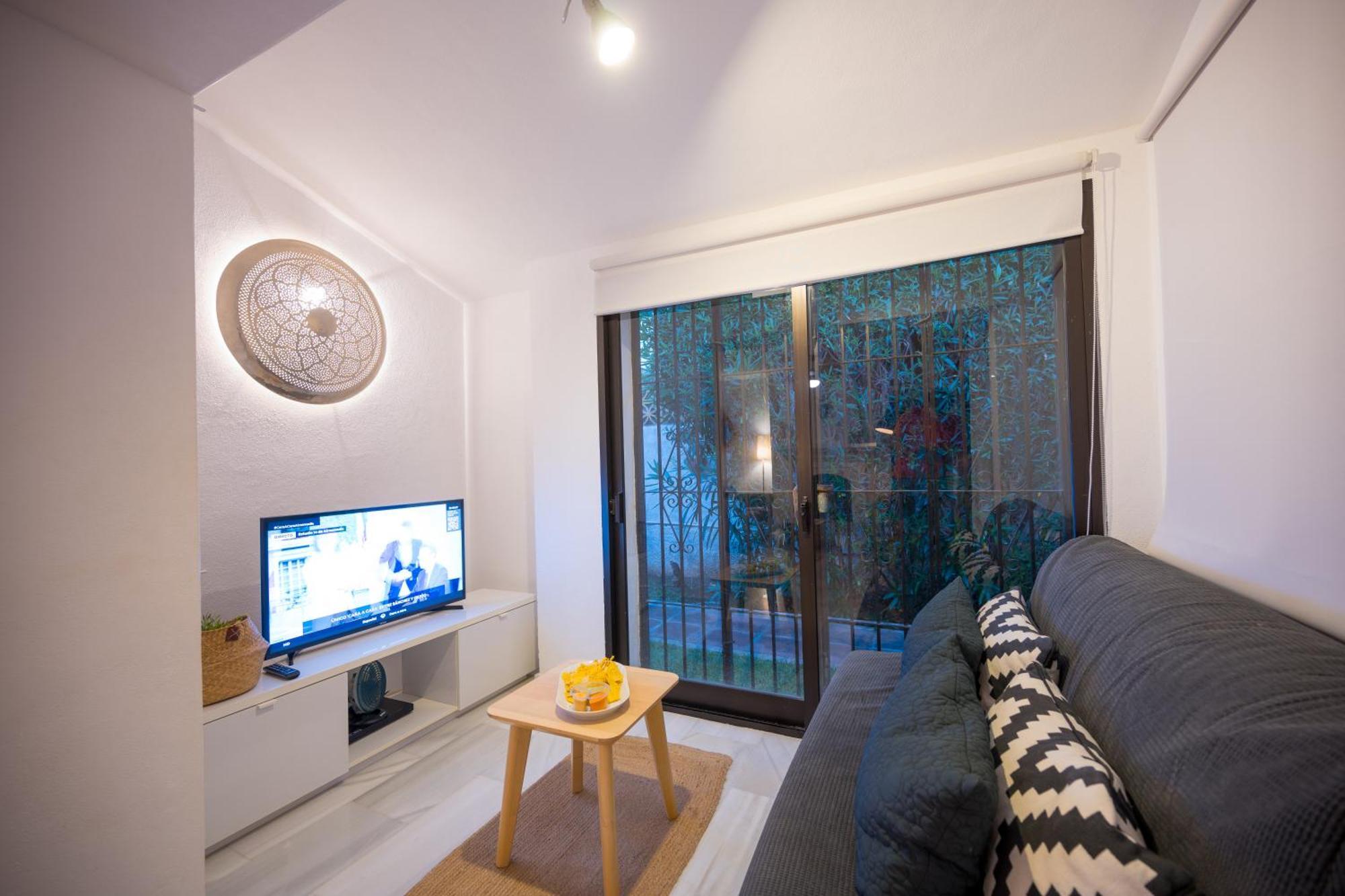 Typical Beach House Las Chapas Playa With Heated Pool Marbella Buitenkant foto
