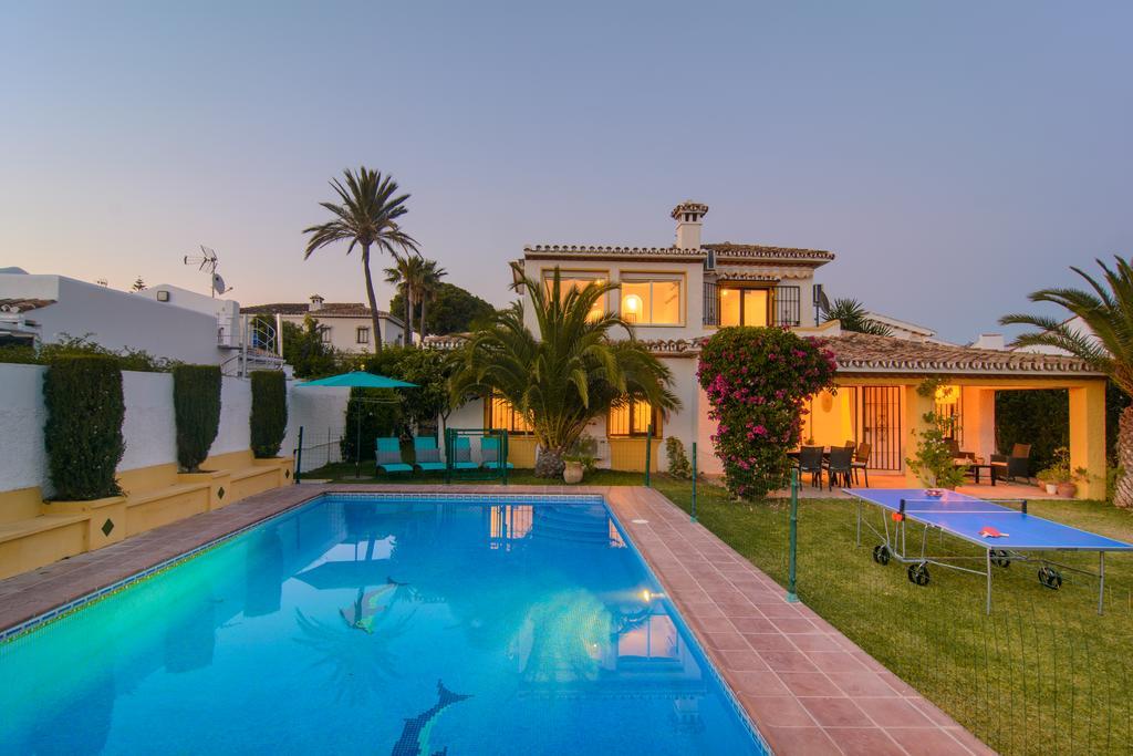 Typical Beach House Las Chapas Playa With Heated Pool Marbella Buitenkant foto